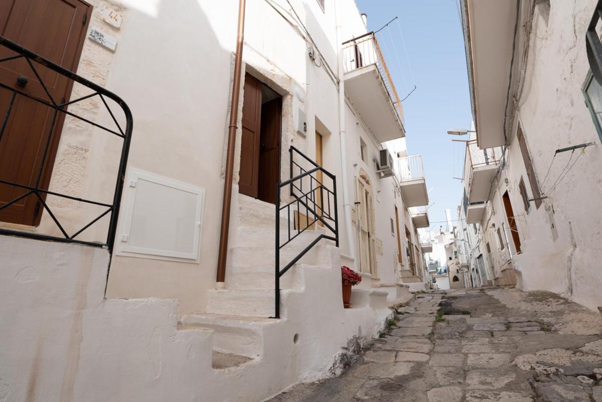 Villa Casa Flanc - Charme Storico Nel Centro Di Ostuni Esterno foto
